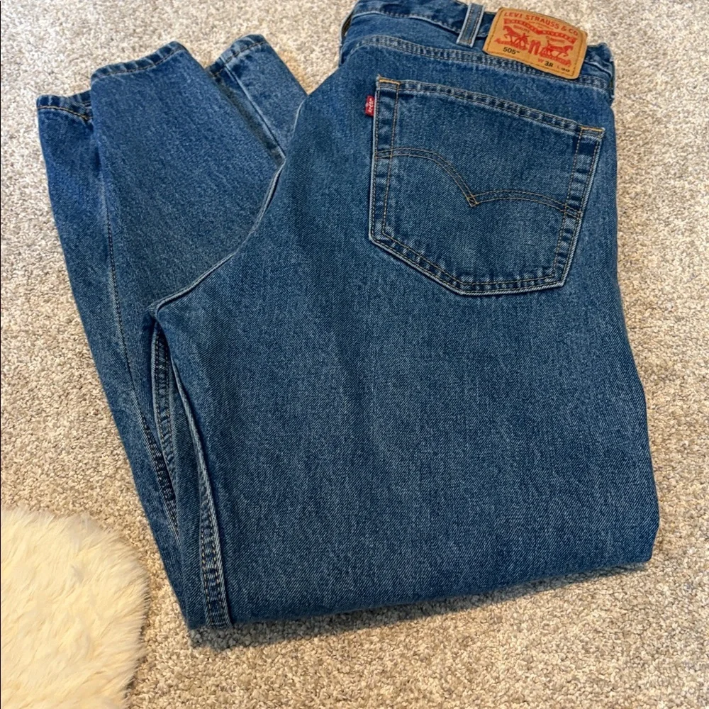 Levi's Relaxed Fit Dark Blue Jeans
